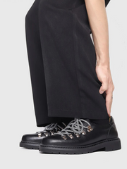 Summit Derby Black