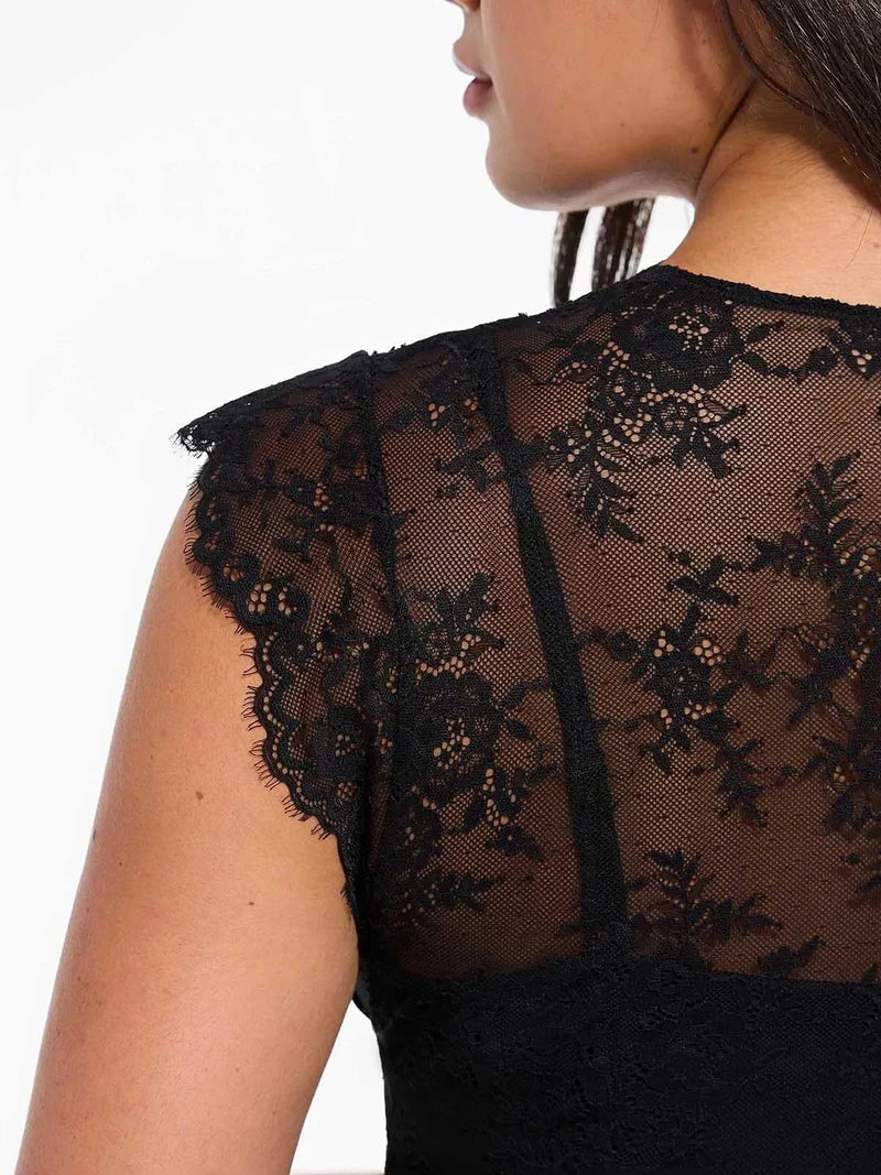 Shapewear Boho Floral Lace Front Slit Maxi Dress